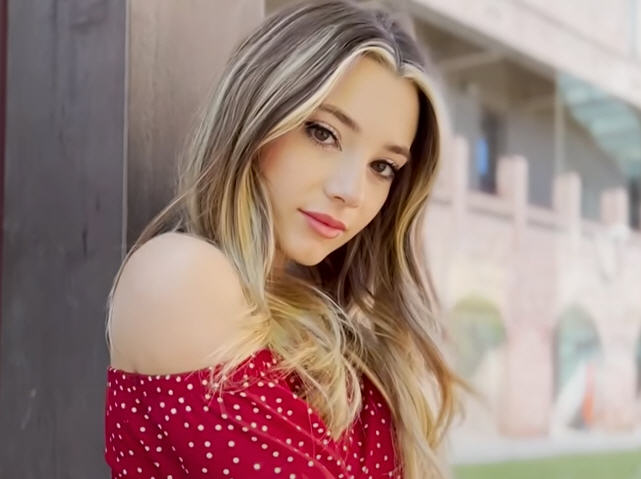 Niko Culture - Dream of You ft. Giulia Mihai - 